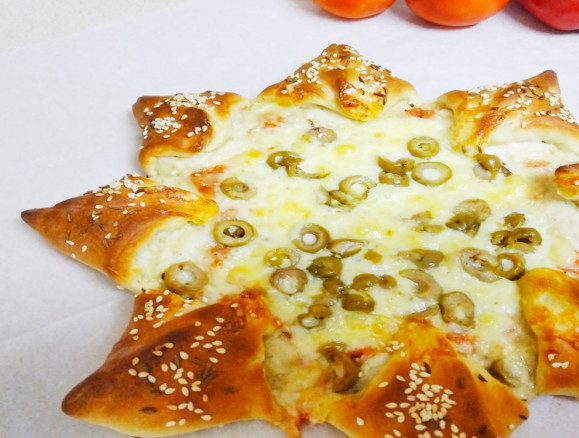 מתכון לפיצה נגיסי גבינה
